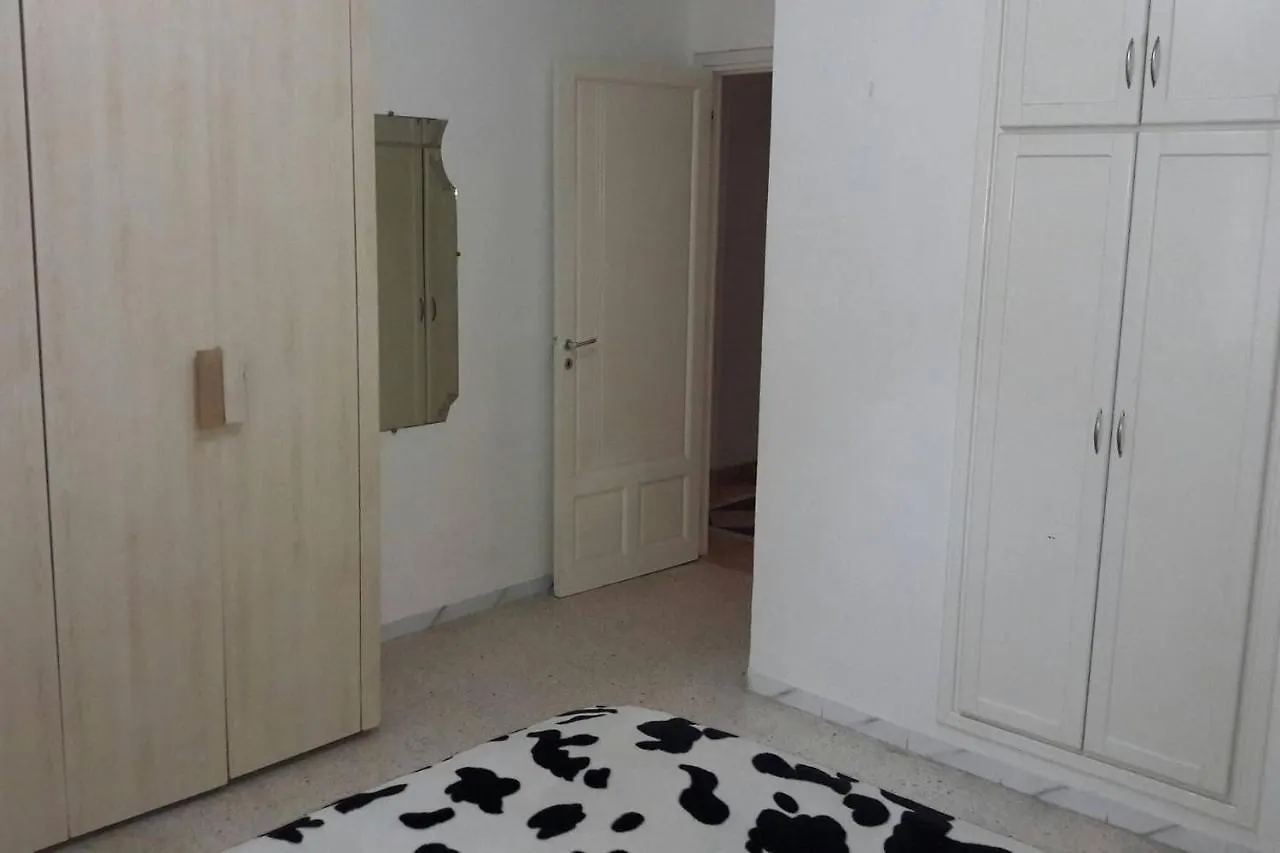 Rent Apartment F4 Richly Furnished In Tunis Sukrah 0*,